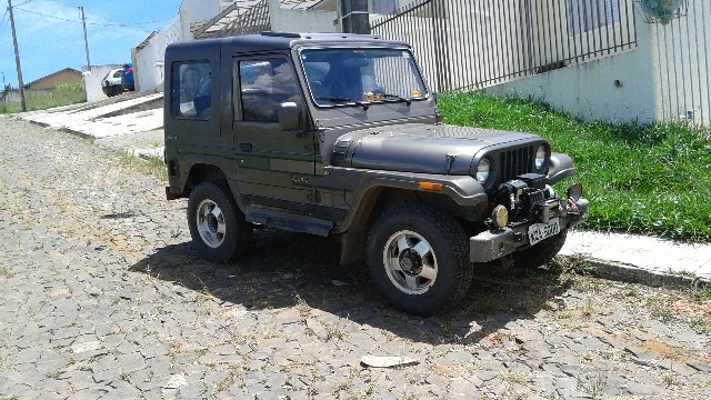 Foto 1 - Vendo jeep para trilha