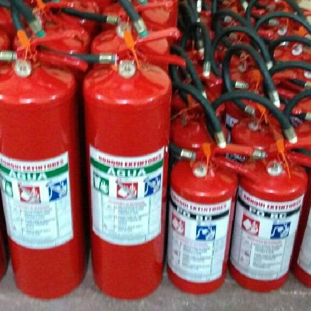 Foto 1 - Extintores do Condomnios -COHAB